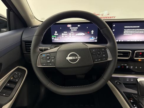 Used 2026 Nissan Sentra SL w/ Floor Mat Package image 17