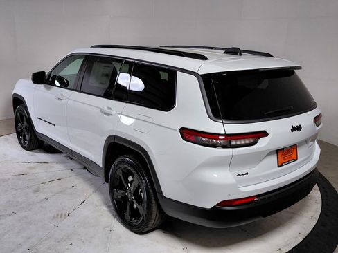 New 2026 Jeep Grand Cherokee L Limited AWD/4WD image 5
