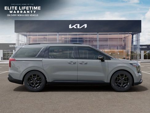 New 2026 Kia Carnival SX Prestige FWD image 8