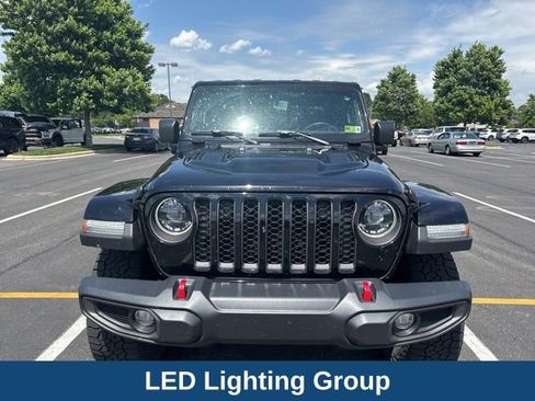 Used 2023 Jeep Gladiator Rubicon w/ LED Lighting Group AWD/4WD image 3