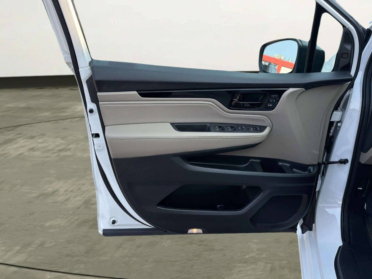 Used 2021 Honda Odyssey Touring image 11