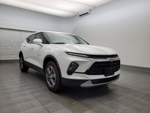 Used 2023 Chevrolet Blazer LT image 13