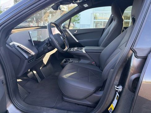 Used 2023 BMW iX xDrive50 w/ Convenience Package AWD/4WD image 10