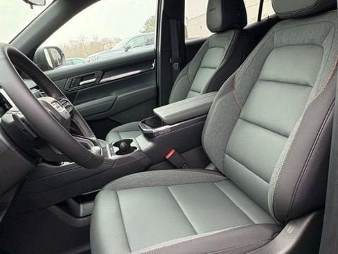 New 2026 GMC Terrain AT4 image 13