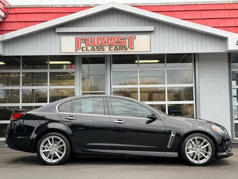 Used 2014 Chevrolet SS image 2