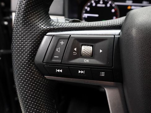 Used 2024 Mitsubishi Outlander SE image 29