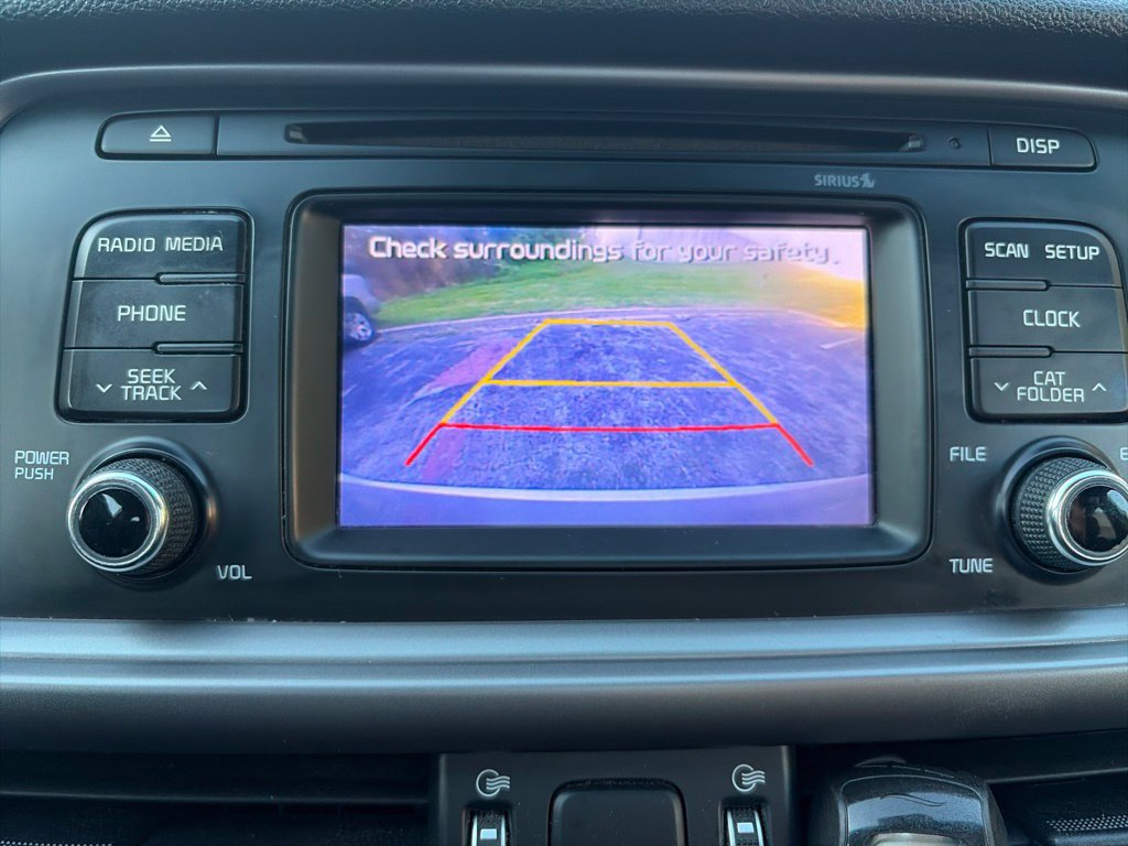 Used 2017 Kia Optima LX FWD image 13