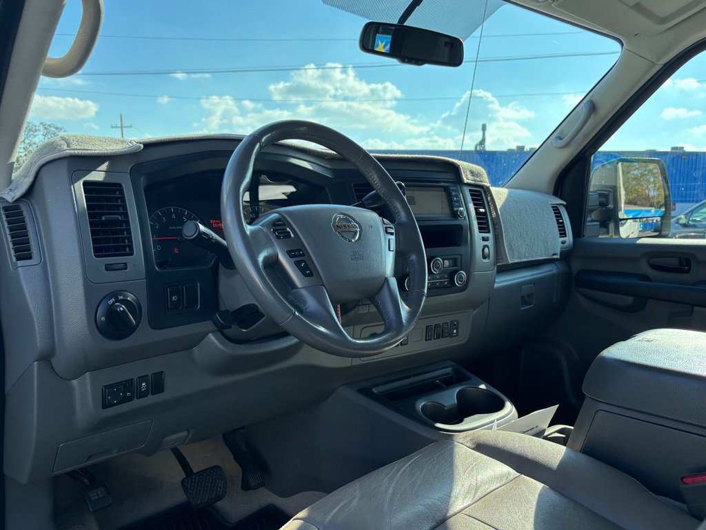 Used 2021 Nissan NV 3500 SL RWD image 12