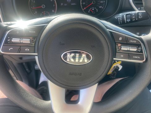 Used 2021 Kia Sportage LX image 18