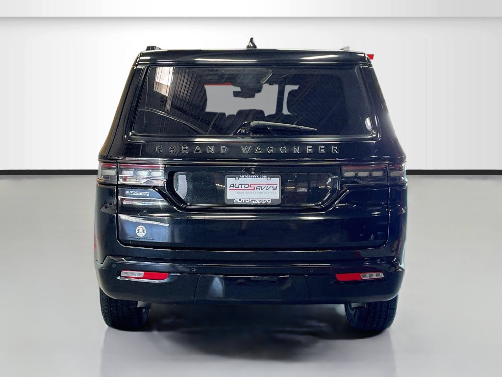 Used 2023 Jeep Grand Wagoneer Series II w/ Quick Order Packagew 28T AWD/4WD image 6