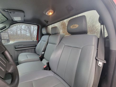 Used 2014 Ford F250 XL w/ XL Value Package image 10