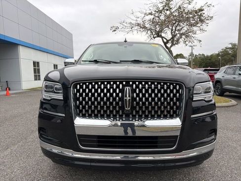 Used 2022 Lincoln Navigator L Black Label image 2