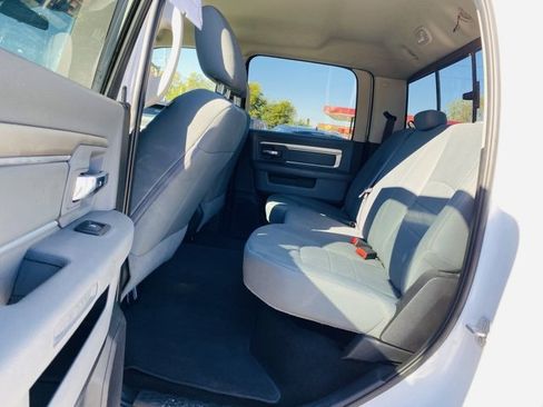 Used 2019 RAM 1500 Classic SLT image 19