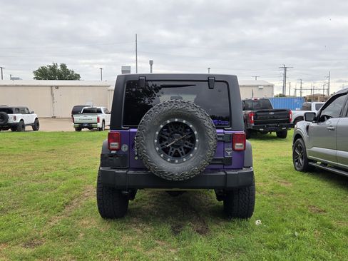 Used 2017 Jeep Wrangler Unlimited Sport w/ Quick Order Package 24S AWD/4WD image 5