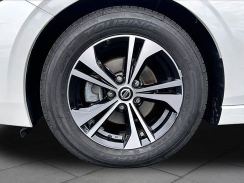 Used 2023 Nissan Sentra SV w/ All-Weather Package FWD image 11