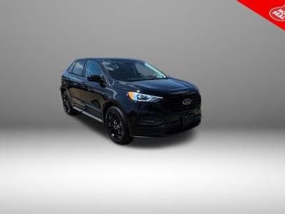 New 2024 Ford Edge SE w/ Black Appearance Package
