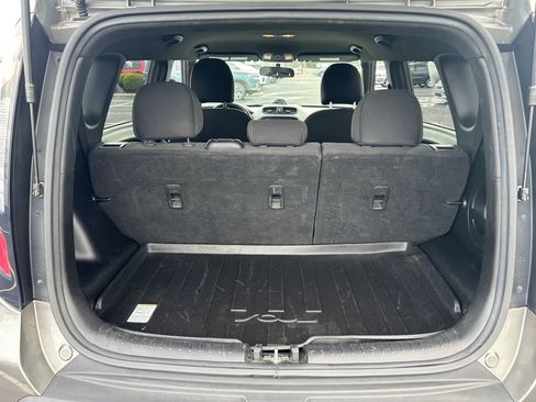 Used 2015 Kia Soul FWD image 22
