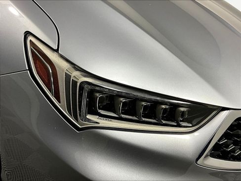 Used 2018 Acura TLX FWD image 30