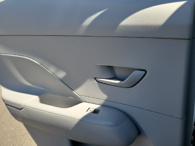 New 2026 Hyundai Kona SE FWD image 22