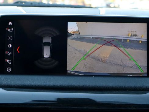 Used 2018 BMW X5 xDrive35i w/ M Sport Package image 34