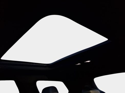 Used 2022 Buick Enclave Essence w/ Experience Buick Package image 15