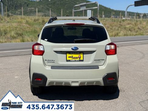 Used 2016 Subaru Crosstrek 2.0i Premium w/ Popular Package #1 AWD/4WD image 4