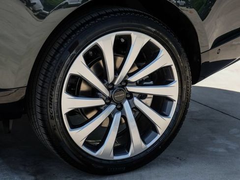 New 2026 Land Rover Range Rover SE AWD/4WD image 72