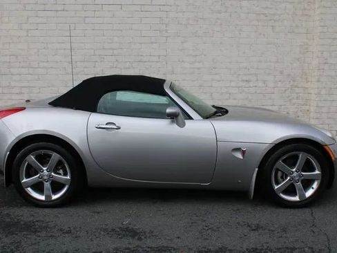 Used 2007 Pontiac Solstice GXP w/ Premium Package image 5