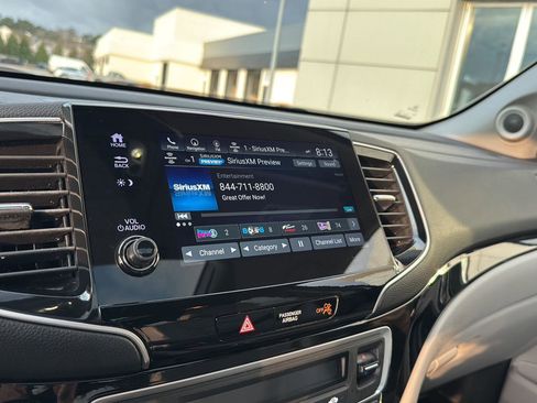 Used 2021 Honda Pilot Elite image 23