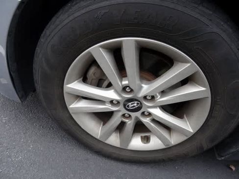 Used 2015 Hyundai Sonata SE image 20