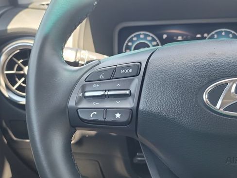 Used 2023 Hyundai Kona Limited FWD image 7