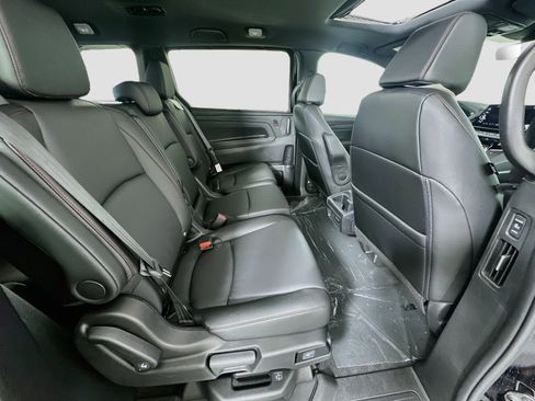 Certified 2025 Honda Odyssey Sport-L image 23