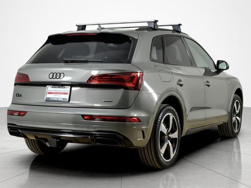 Used 2024 Audi Q5 2.0T Premium Plus w/ Premium Plus Package AWD/4WD image 5