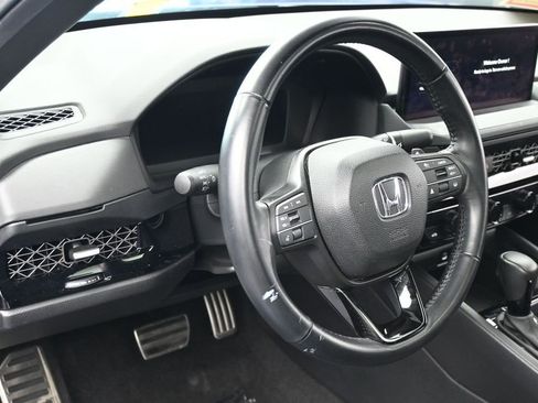 Used 2024 Honda Accord Sport image 15