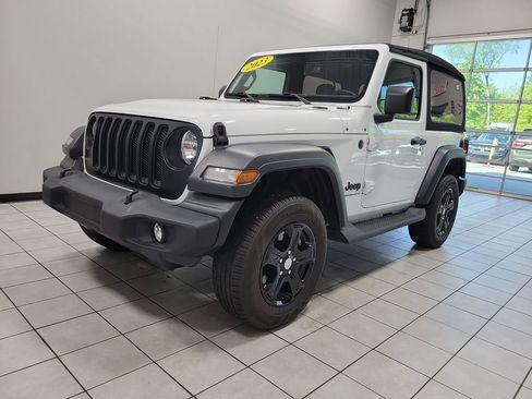 Used 2023 Jeep Wrangler Sport AWD/4WD image 6