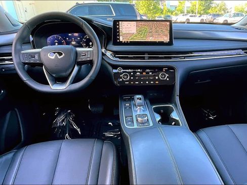 Certified 2026 INFINITI QX60 Luxe w/ Cargo Package AWD/4WD image 21