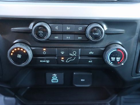 Used 2024 Ford F250 XL w/ XL Off-Road Package image 17