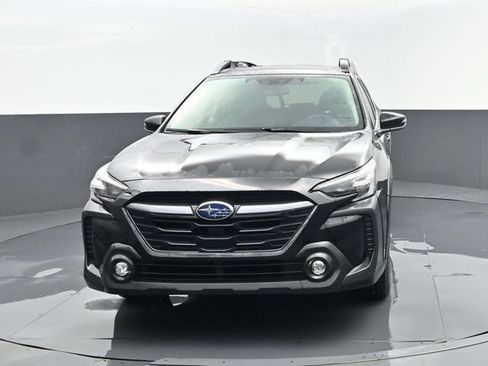 Used 2024 Subaru Outback Premium AWD/4WD image 25