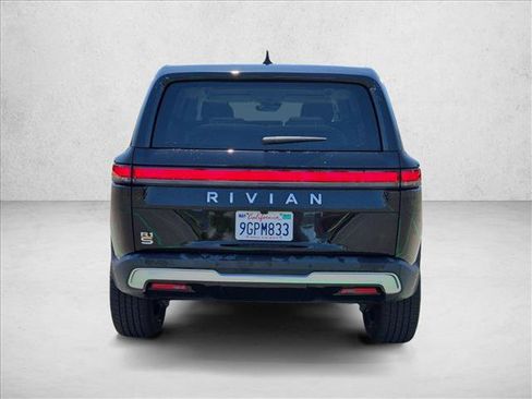 Used 2023 Rivian R1S Adventure AWD/4WD image 7