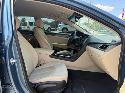 Used 2017 Hyundai Sonata SE image 9