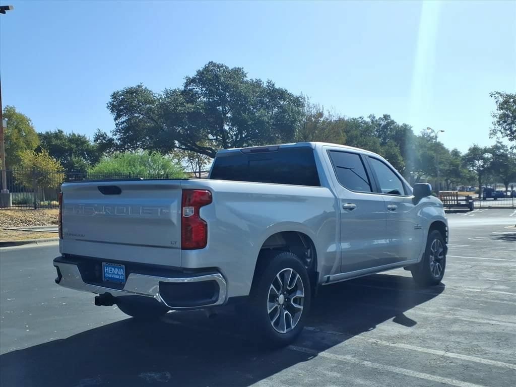 Used 2020 Chevrolet Silverado 1500 LT w/ Texas Edition RWD image 6