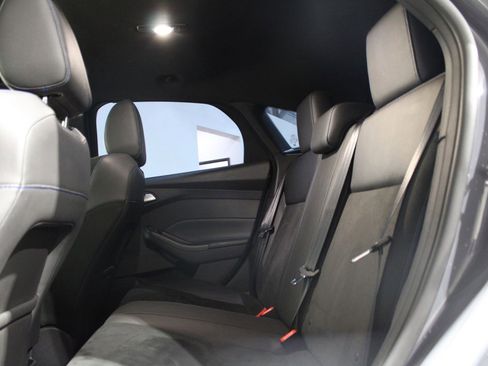 Used 2017 Ford Focus RS image 16