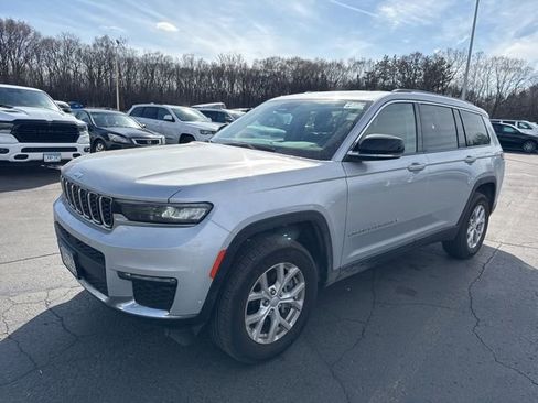 Used 2023 Jeep Grand Cherokee L Limited w/ Trailer Tow Group (B) image 4