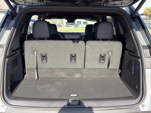 New 2026 GMC Acadia Elevation w/ Black Edition image 25