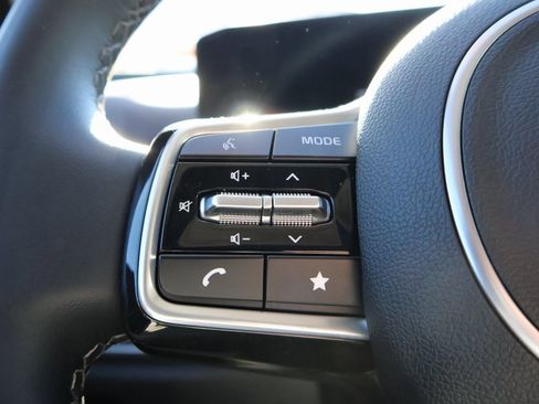 Used 2025 Kia Sorento X-Line EX image 28