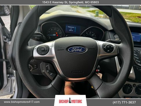 Used 2014 Ford Focus SE image 16