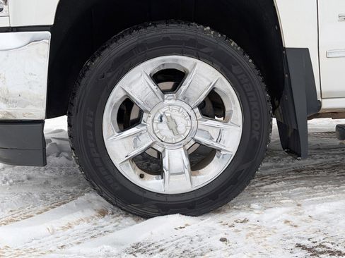 Used 2018 Chevrolet Silverado 1500 LTZ w/ Sport Package image 15