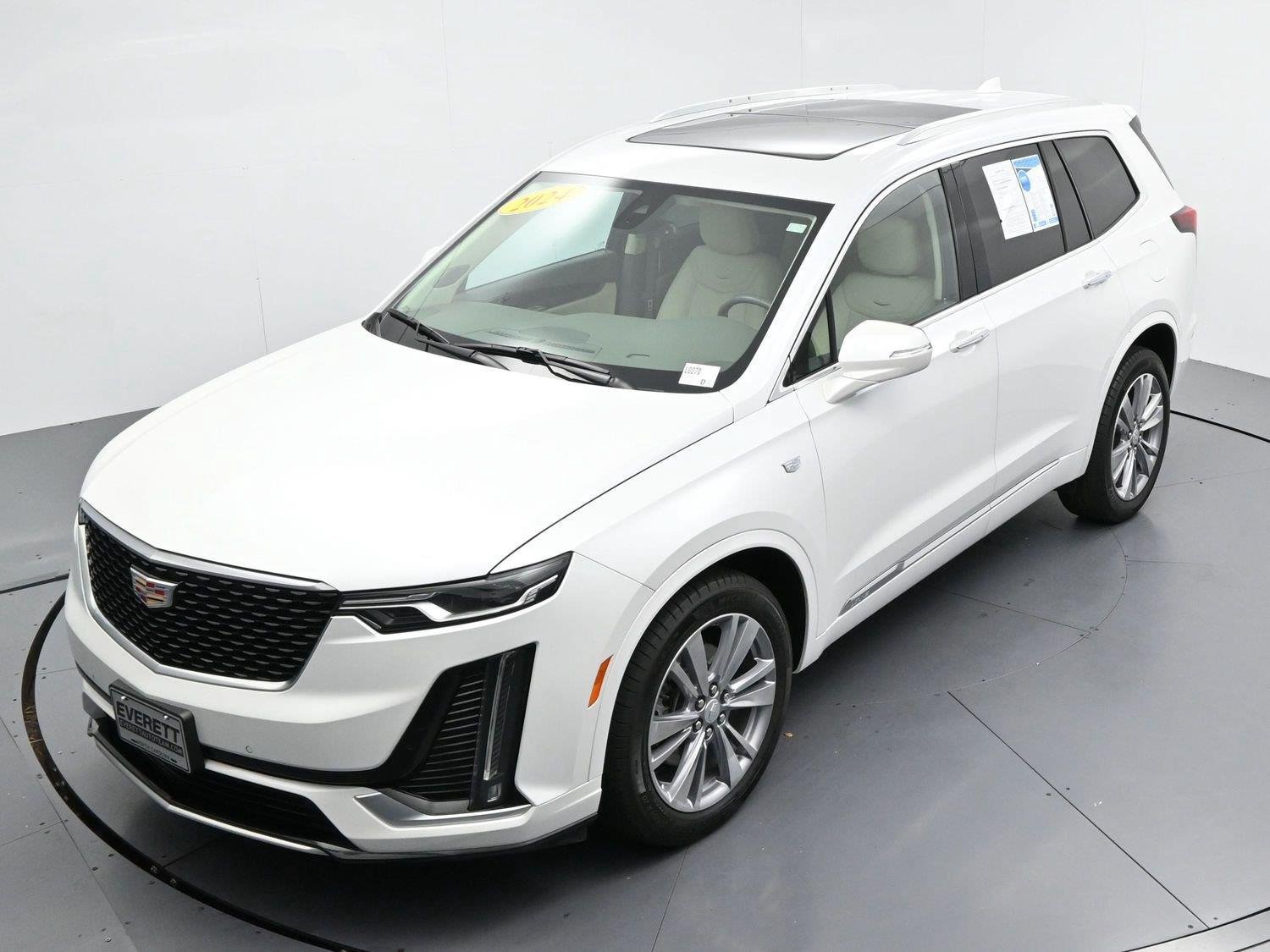 Certified 2024 Cadillac XT6 Premium Luxury AWD/4WD image 45