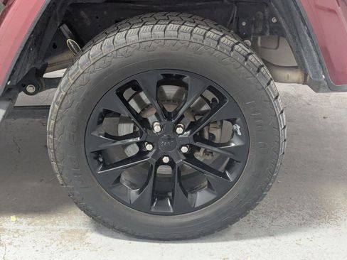 Used 2021 Jeep Gladiator Overland AWD/4WD image 29