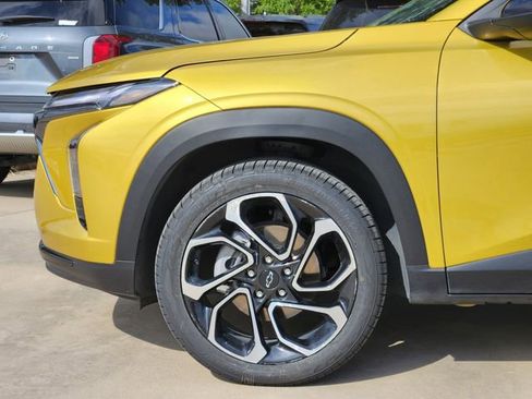 Certified 2024 Chevrolet Trax RS FWD image 6